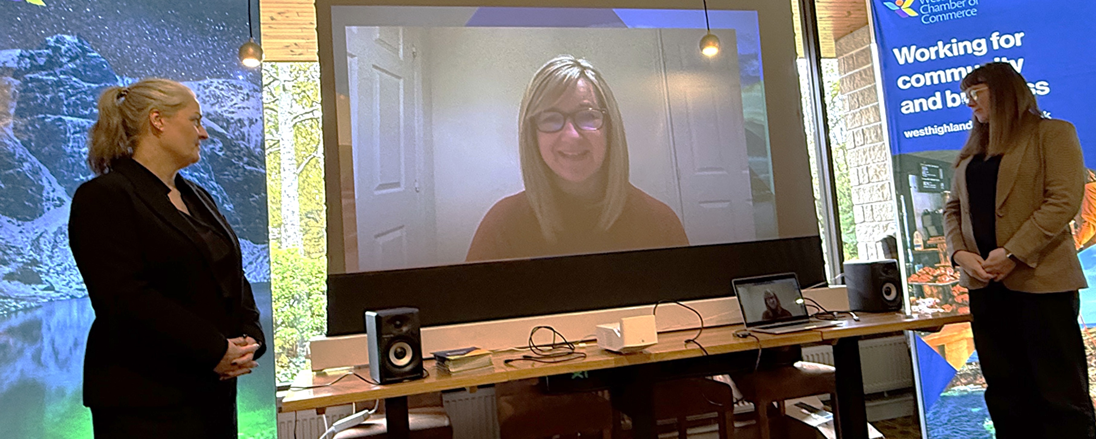 Cruthachadh Chothroman Cropped Lightened1